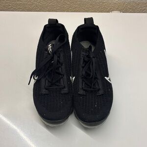 Women’s black Nike Vapor Max